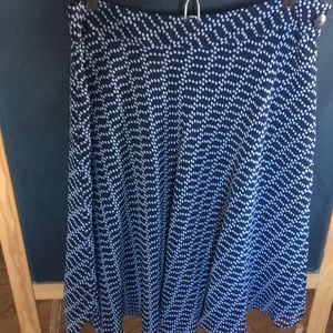 Anne Klein navy and white skirt size 6